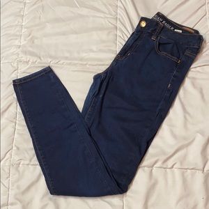 High-waisted jeggings from American Eagle